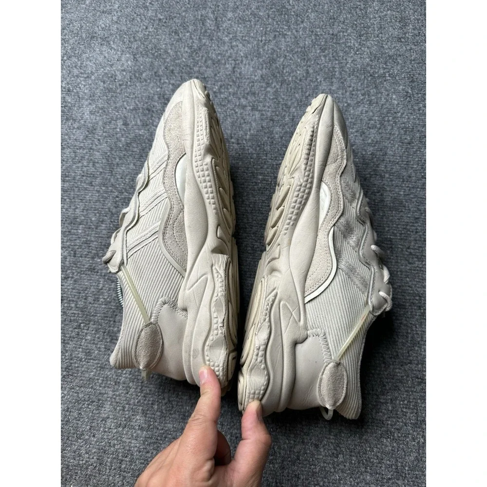 Mens Sneakers Adidas Ozweego Cream Beige Running, Size US 11